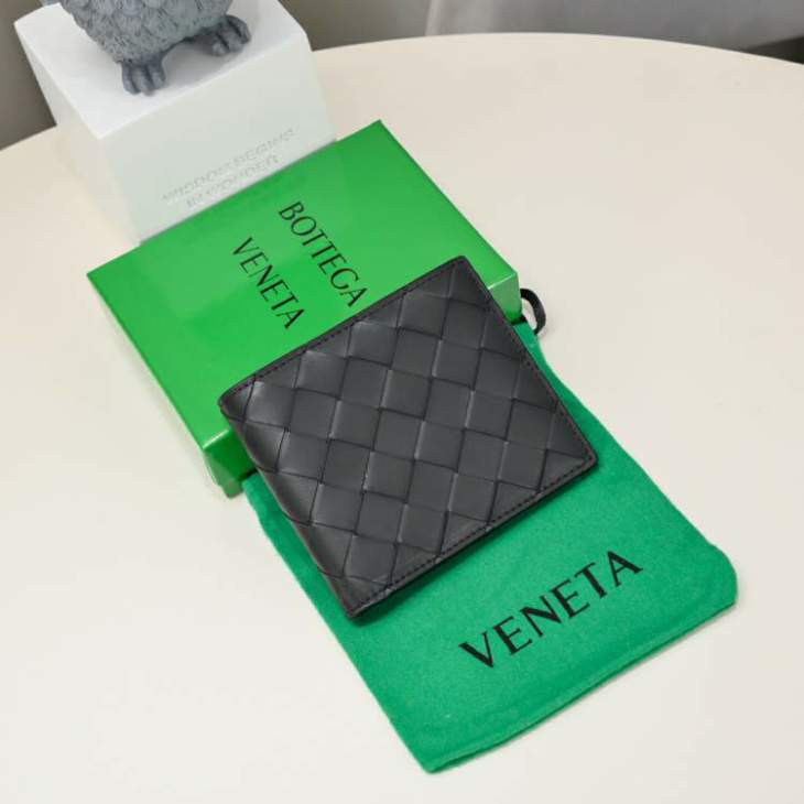 Picture of Bottega Veneta Wallets _SKUfw241065591fw